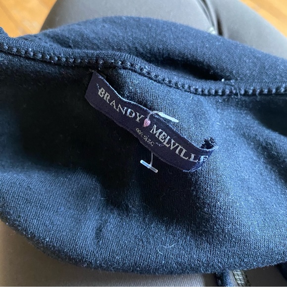 Brandy Melville Criss Cross Bralette - Picture 2 of 3